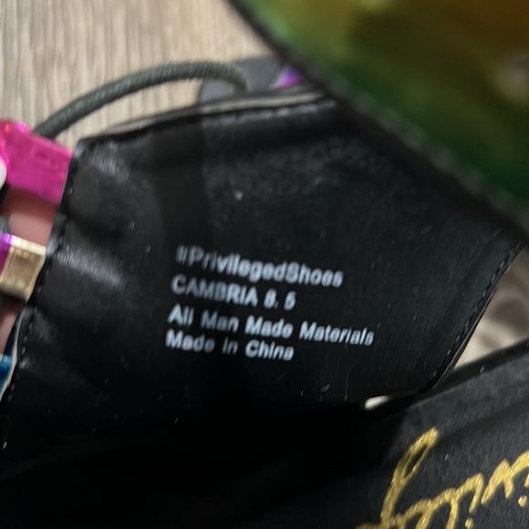 Privileged Women’s multi colored heels worn once… size 8.5 (Cambria) - Picture 7 of 12
